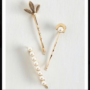 ModCloth Up Bright and Pearly Hair Pin Set